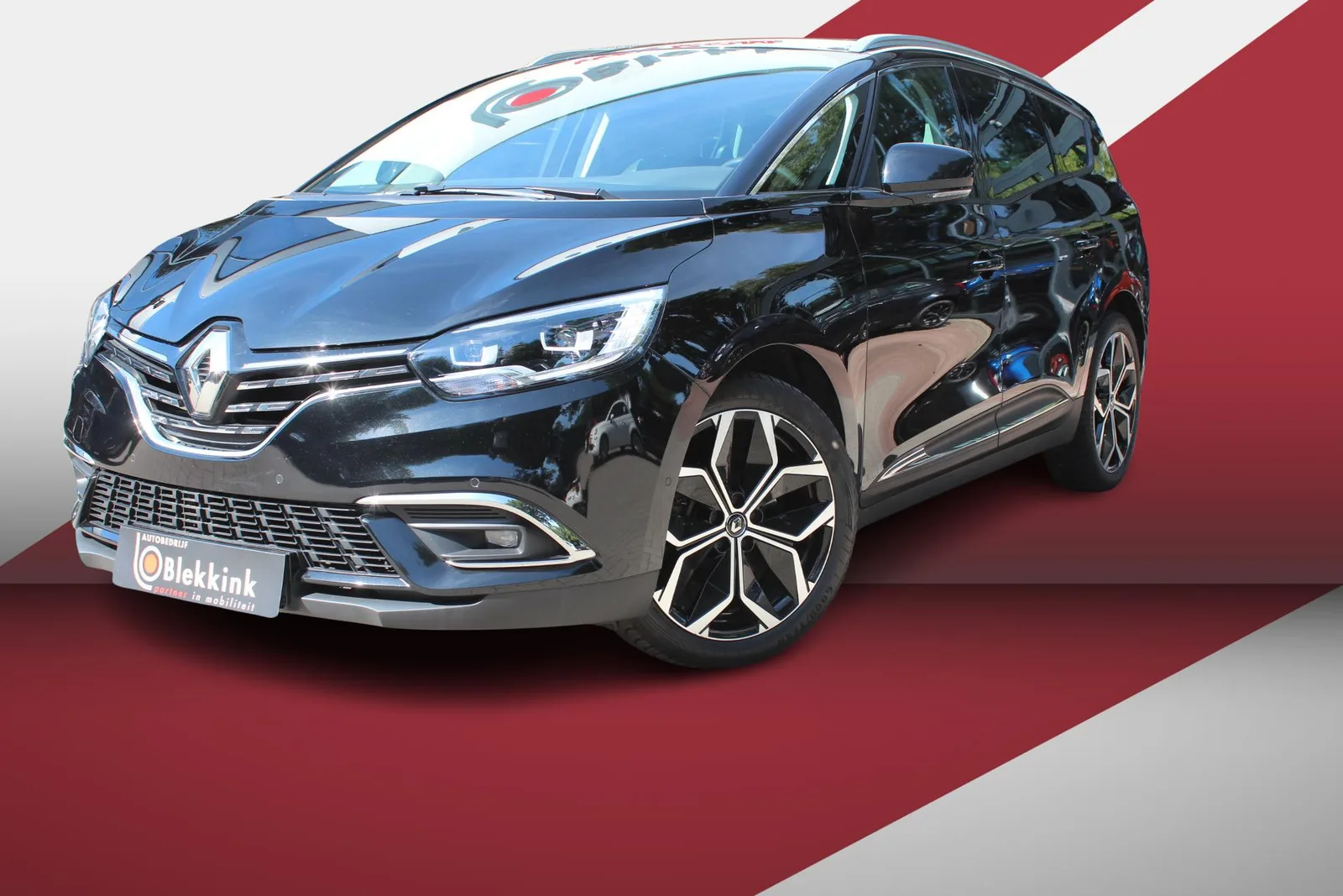 Renault Grand Scénic (2023) — foto 1