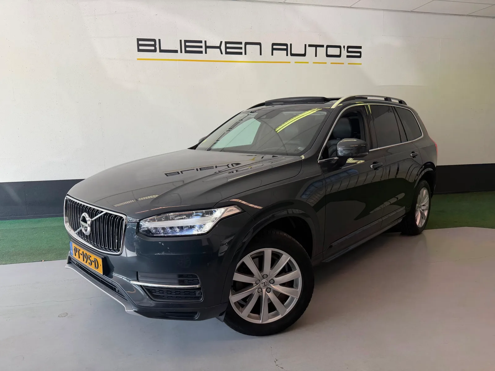 Volvo XC90 (2017) — foto 1