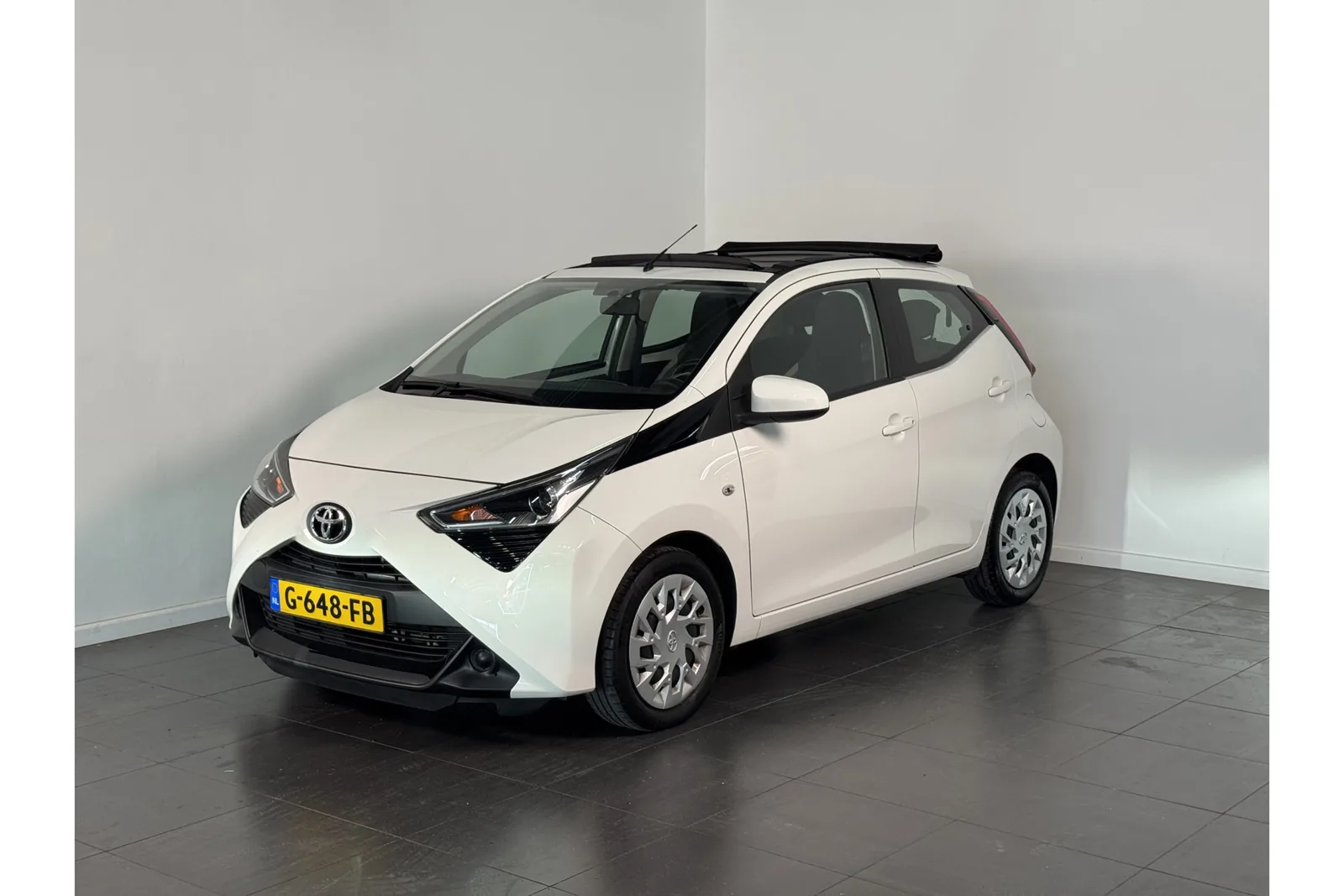 Toyota Aygo (2019) — foto 1