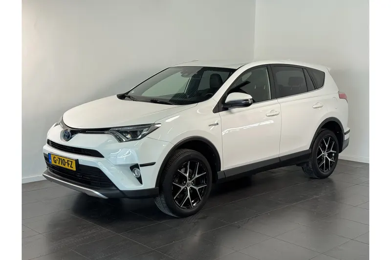 Toyota RAV4 (2016)