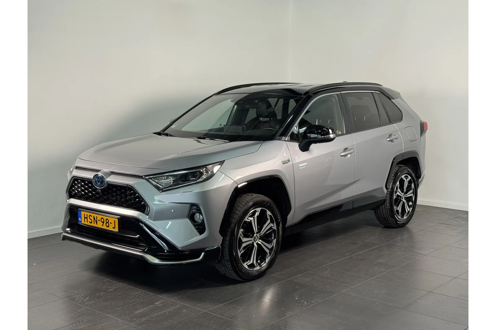 Toyota RAV4 (2022) — foto 1