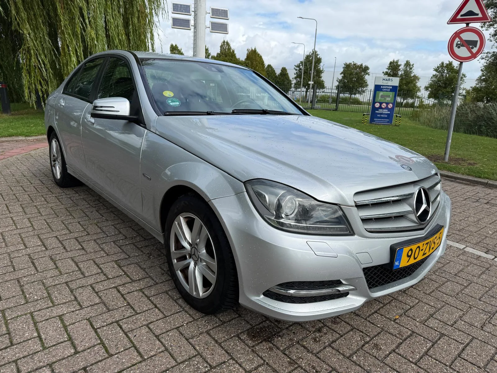 Mercedes-Benz C-Klasse (2011) — foto 1