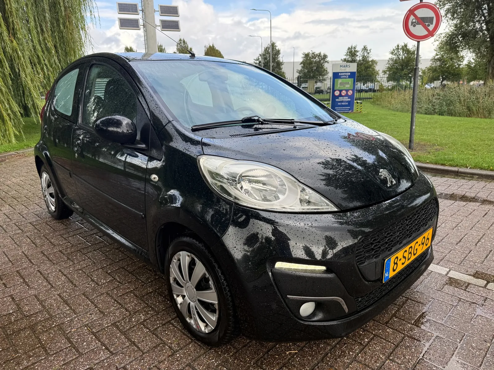 Peugeot 107 (2013) — foto 1