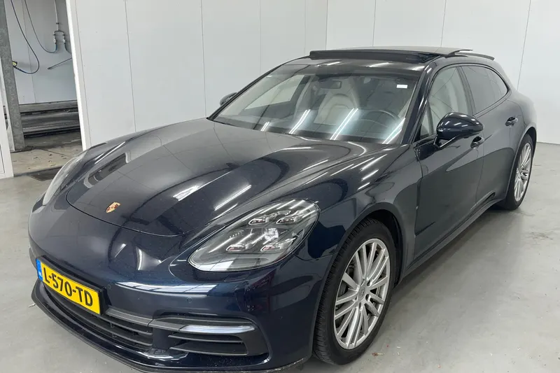 Porsche Panamera (2017)