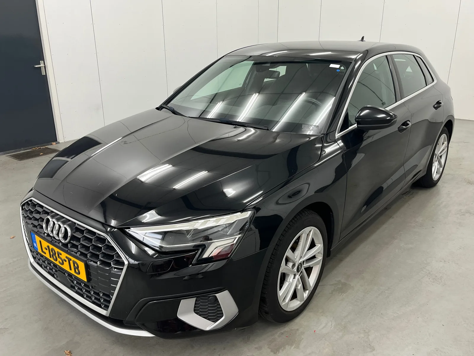 Audi A3 (2021) — foto 1