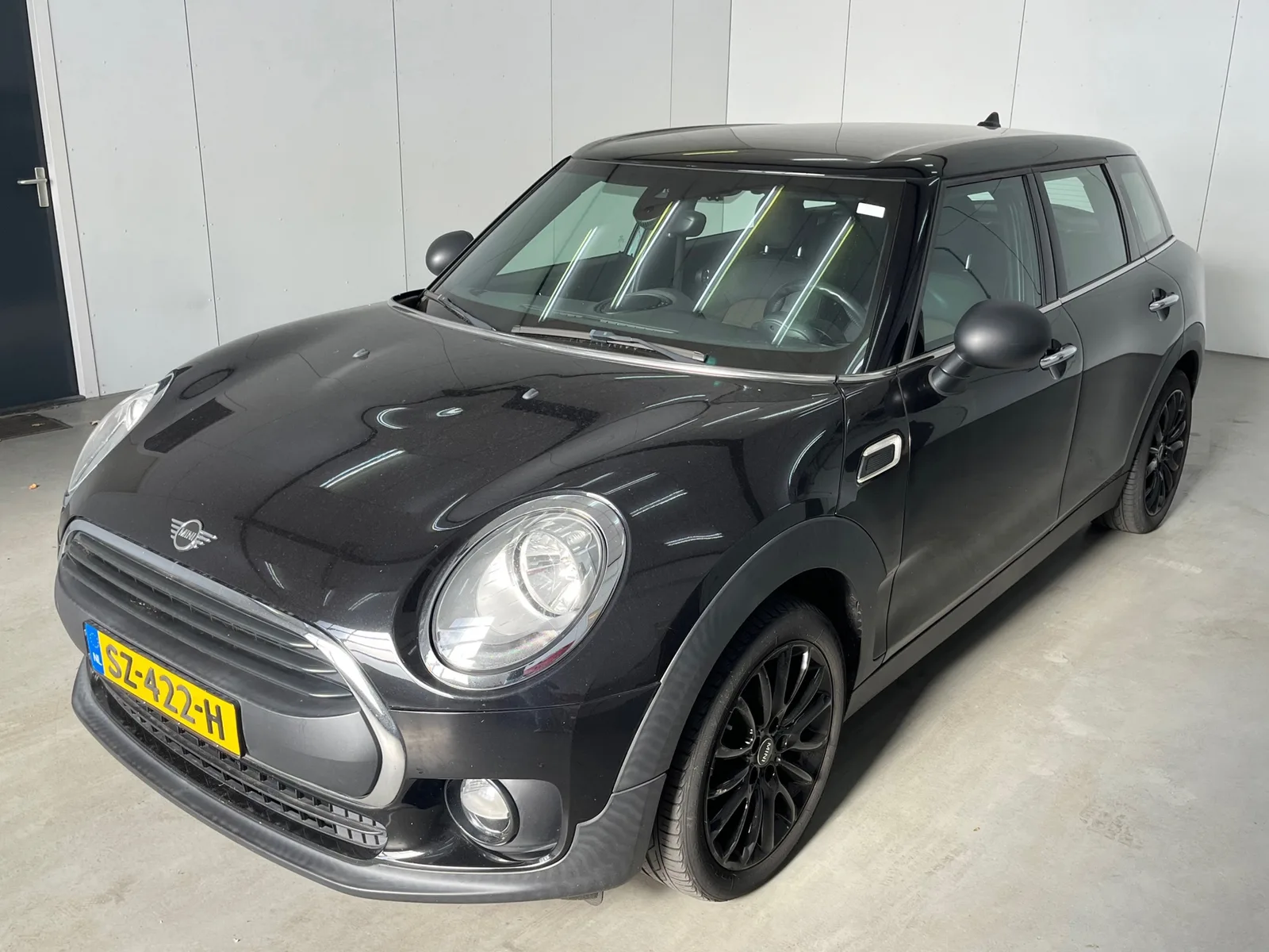 MINI Clubman (2018) — foto 1