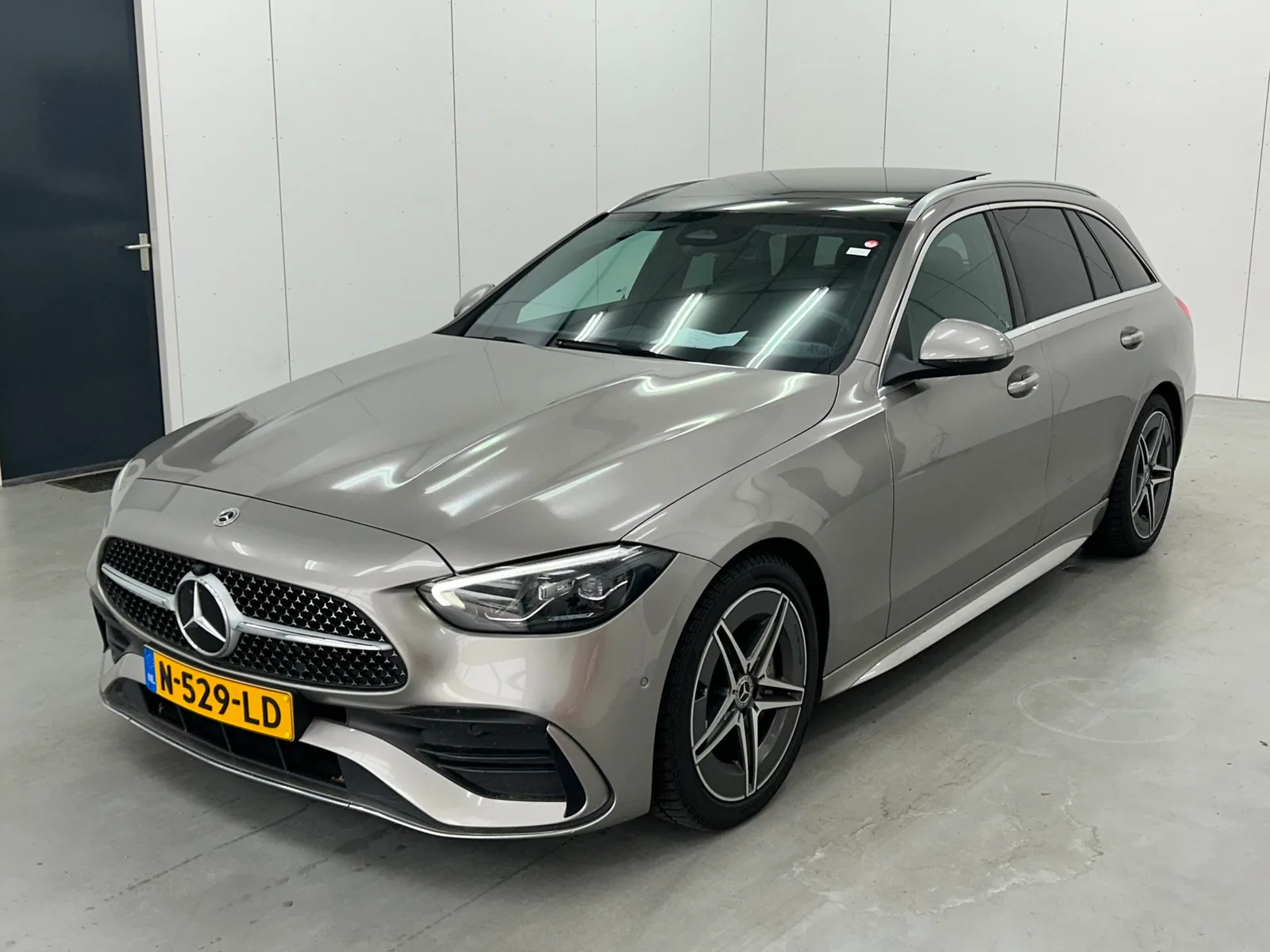 Mercedes-Benz C-Klasse (2021) — foto 1
