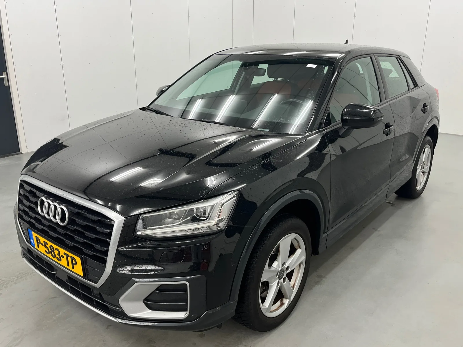 Audi Q2 (2017) — foto 1