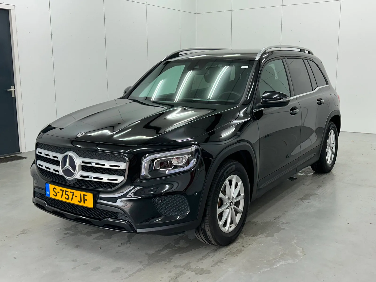 Mercedes-Benz GLB-Klasse (2023) — foto 1