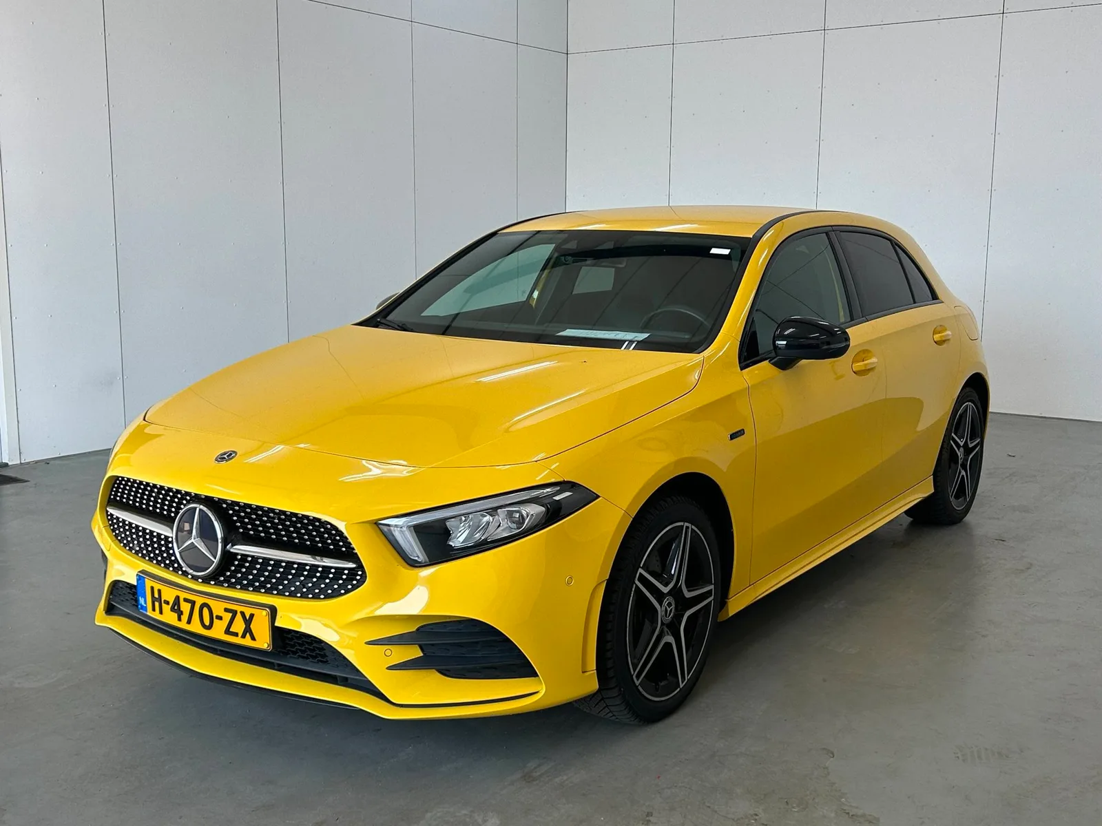Mercedes-Benz A-Klasse (2020) — foto 1