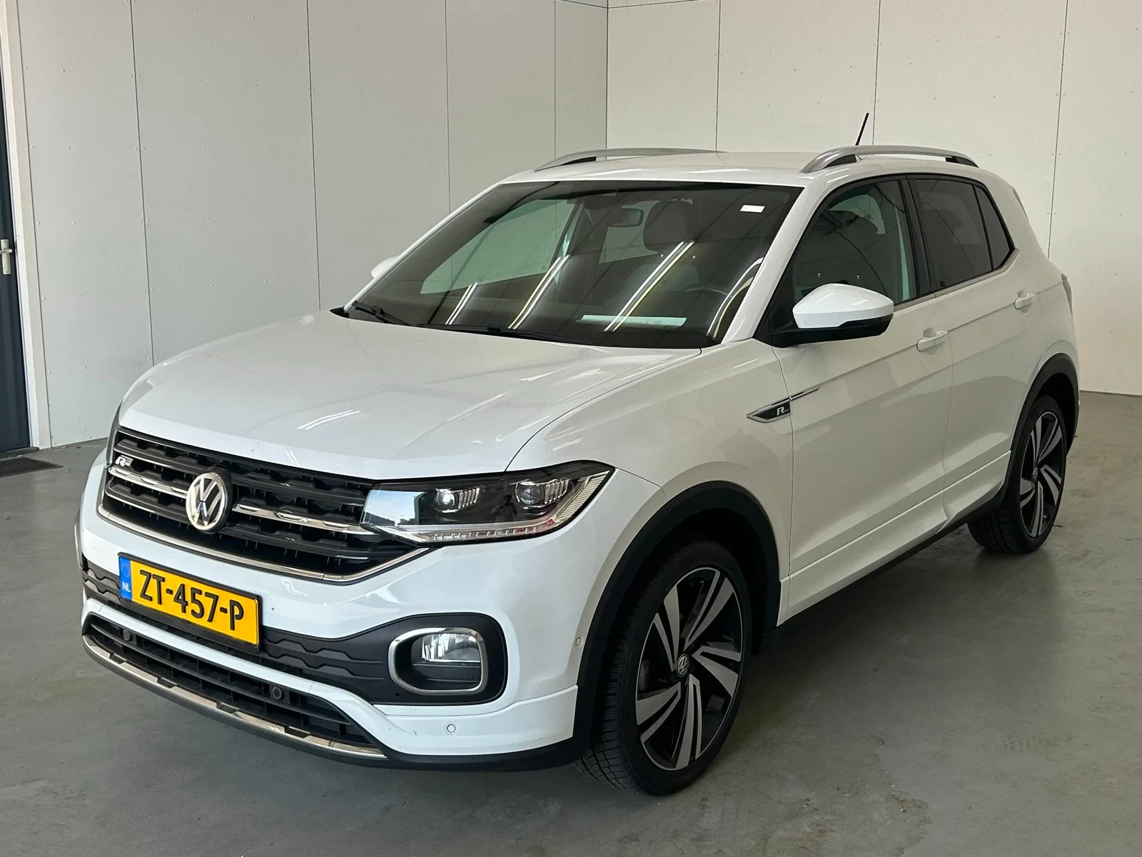 Volkswagen T-Cross (2019) — foto 1