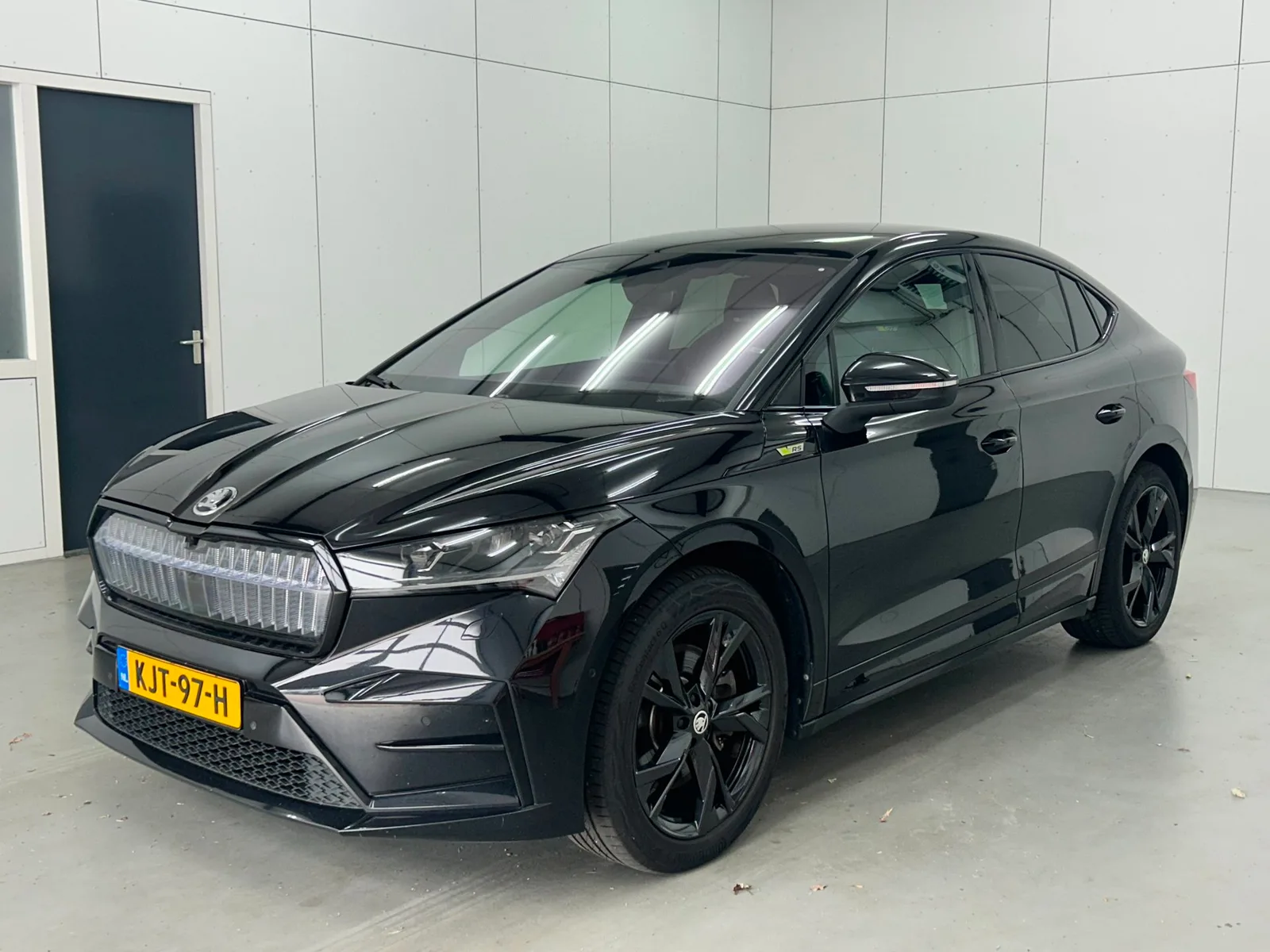 Škoda Enyaq (2023) — foto 1