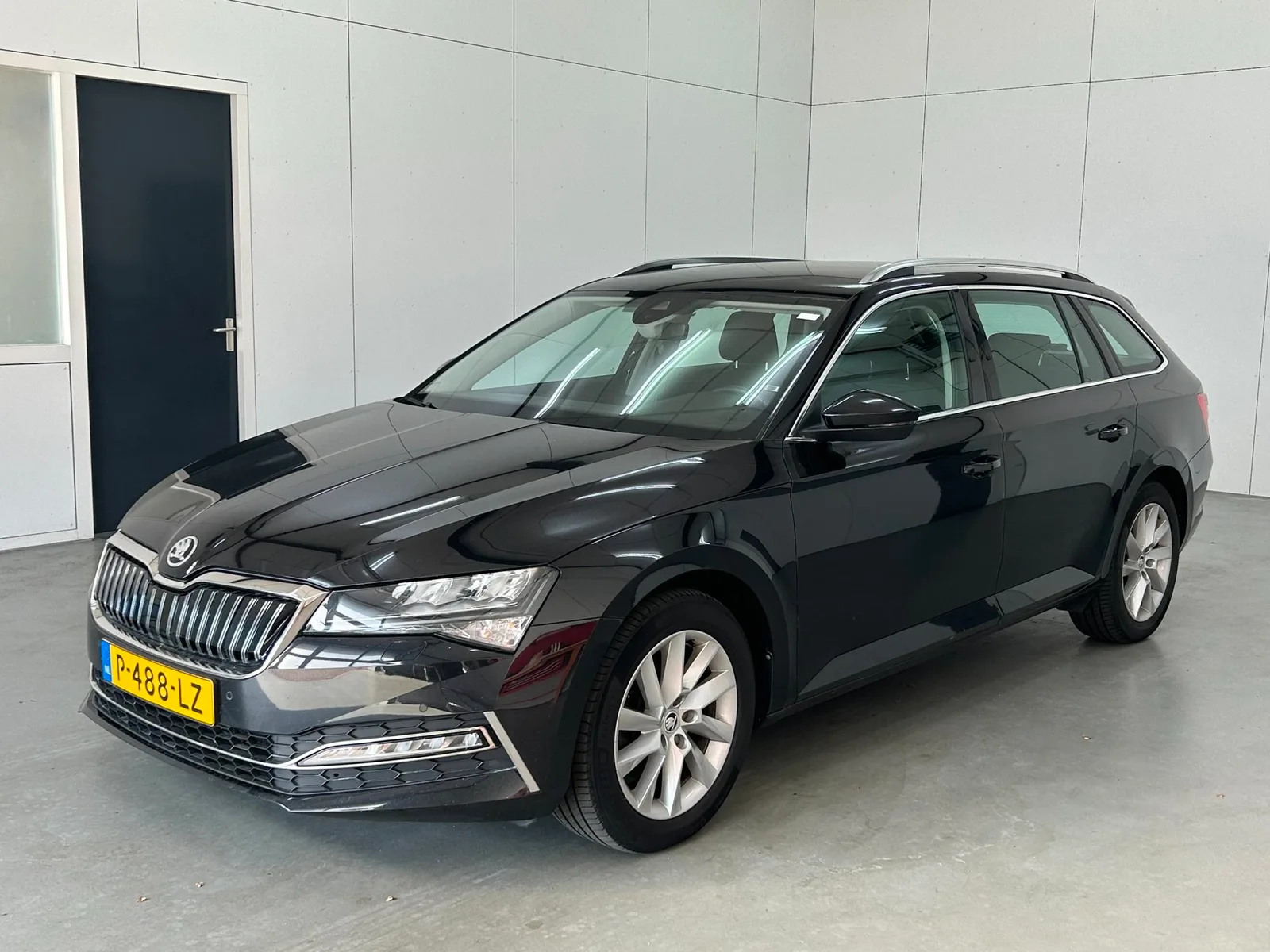 Škoda Superb (2022) — foto 1