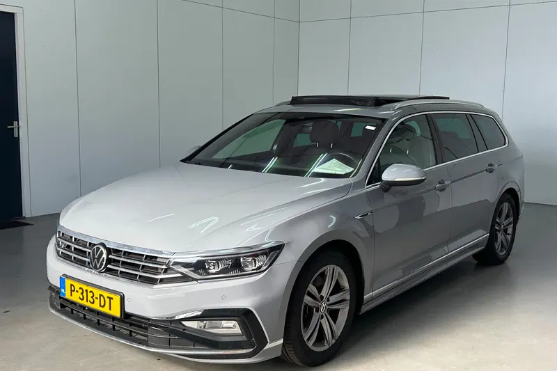 Volkswagen Passat (2022)