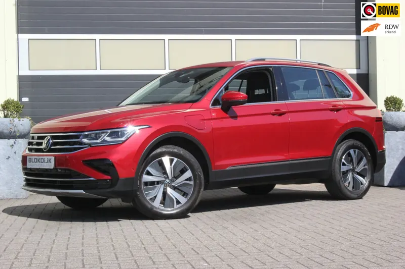 Volkswagen Tiguan (2021)