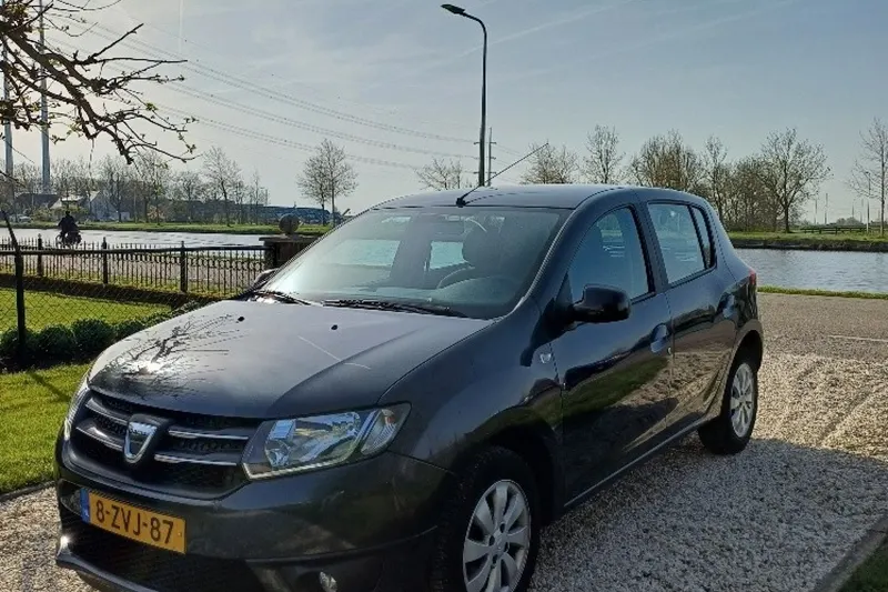 Dacia Sandero (2015)