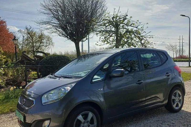 Kia Venga (2010)