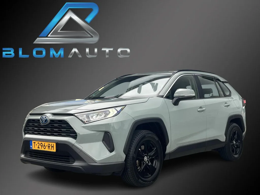 Toyota RAV4 (2023) — foto 1