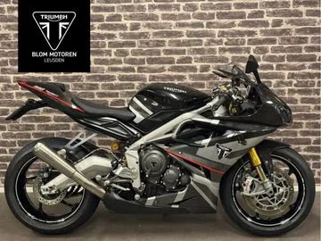 Triumph Daytona Moto2 765 (2020) — foto 1