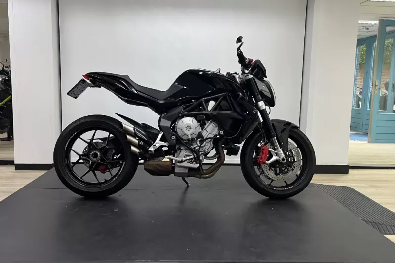 MV Agusta Brutale 675 (2012)
