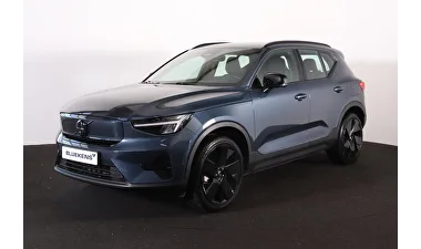 Volvo EX40 (2026) — foto 1