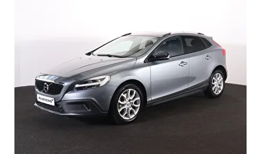 Volvo V40 Cross Country (2019) — foto 1