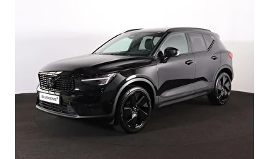 Volvo XC40 (2026) — foto 1