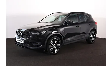 Volvo XC40 (2021) — foto 1