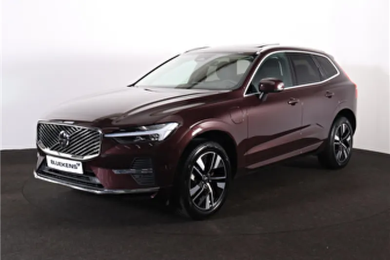 Volvo XC60 (2025)
