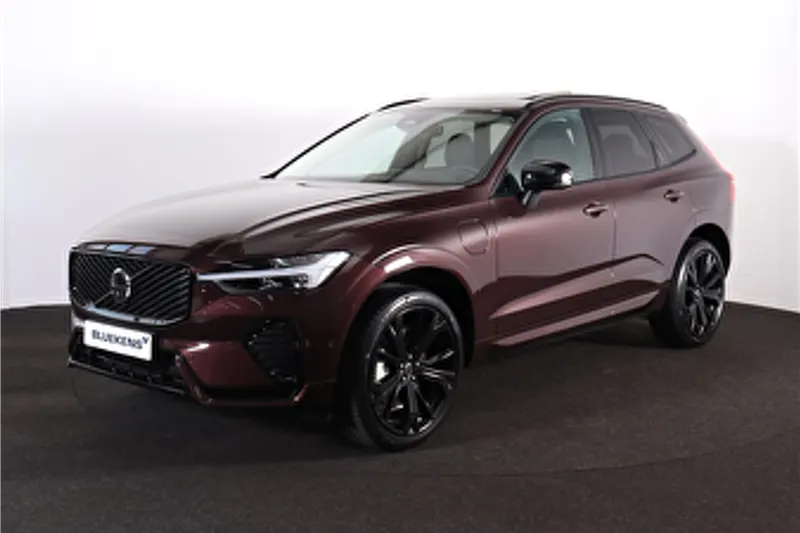 Volvo XC60 (2025)