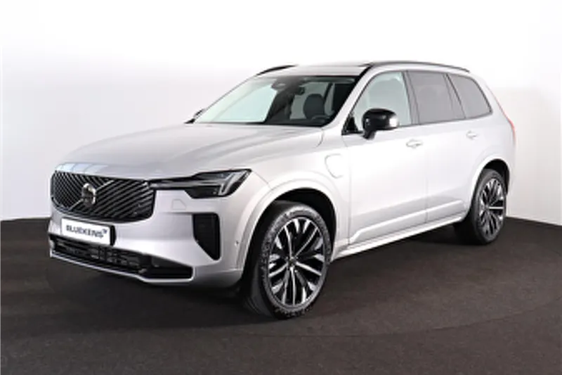 Volvo XC90 (2025)