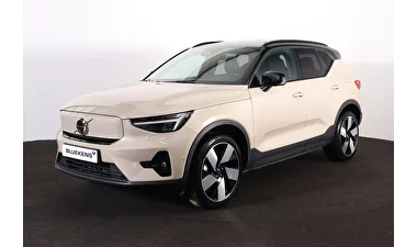 Volvo EX40 (2025) — foto 1