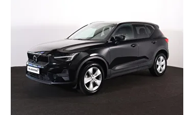 Volvo XC40 (2025) — foto 1