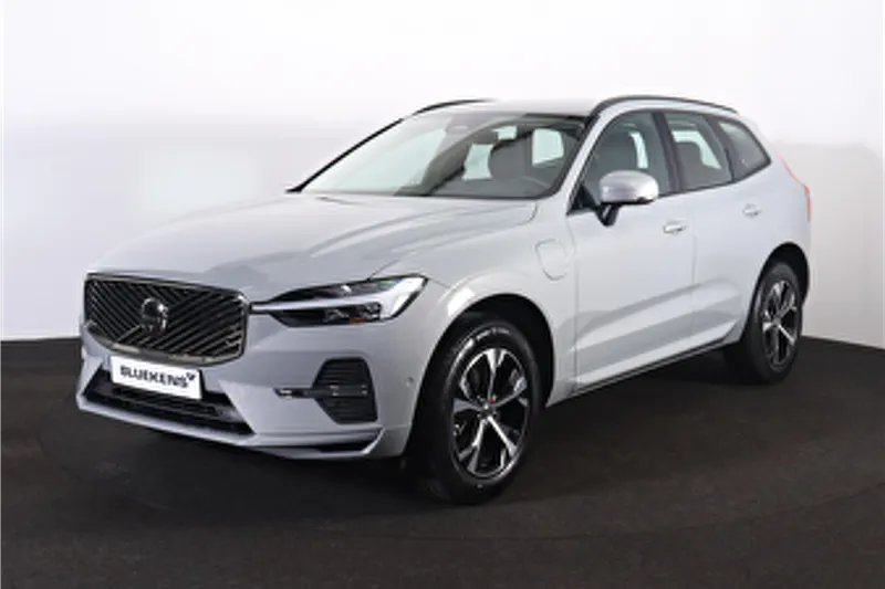 Volvo XC60 (2025)