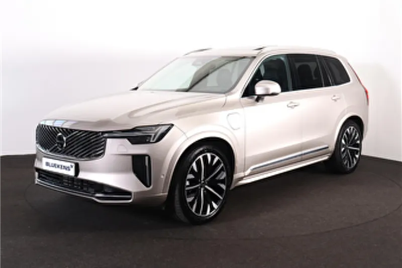 Volvo XC90 (2025)
