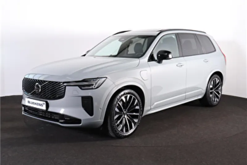 Volvo XC90 (2025)
