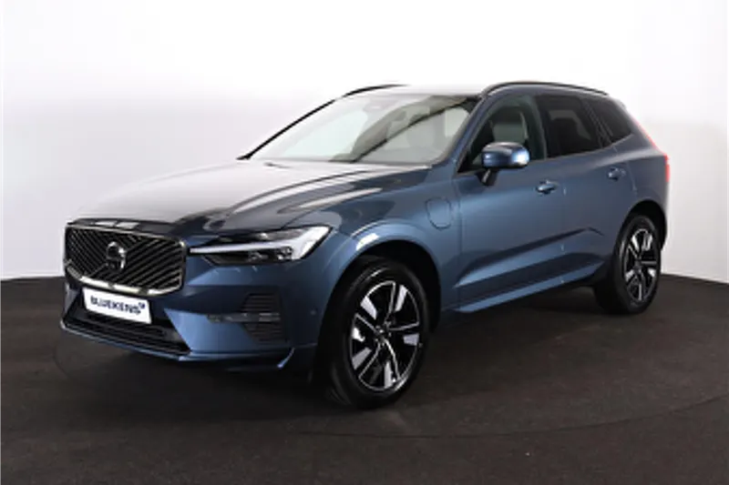 Volvo XC60 (2025)