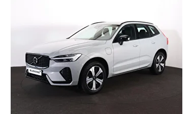 Volvo XC60 (2025) — foto 1