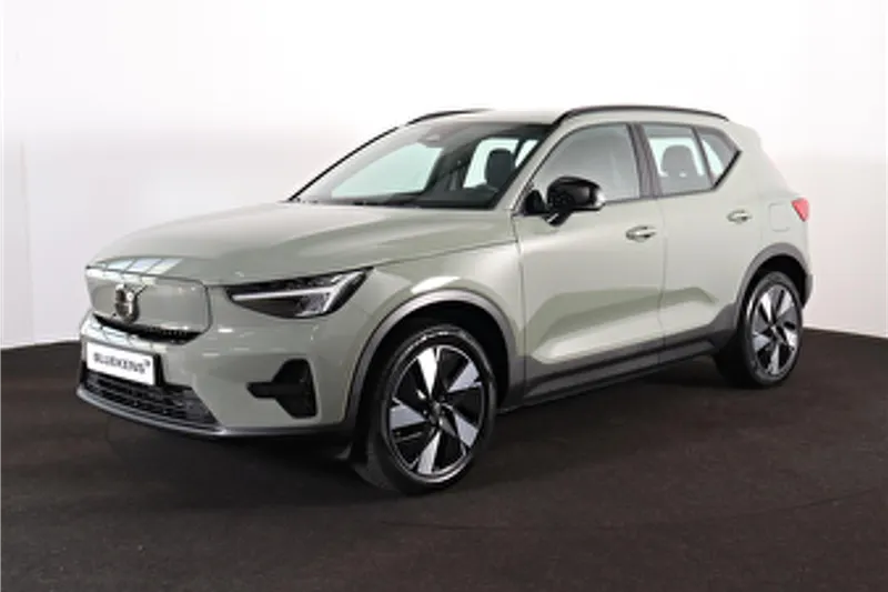 Volvo EX40 (2025)
