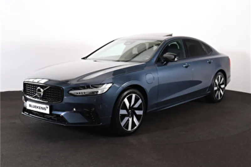 Volvo S90 (2024)