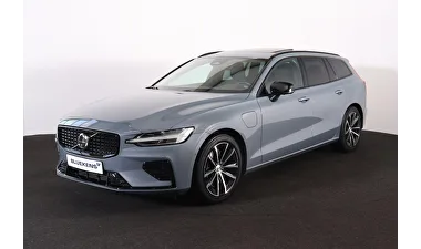 Volvo V60 (2024) — foto 1