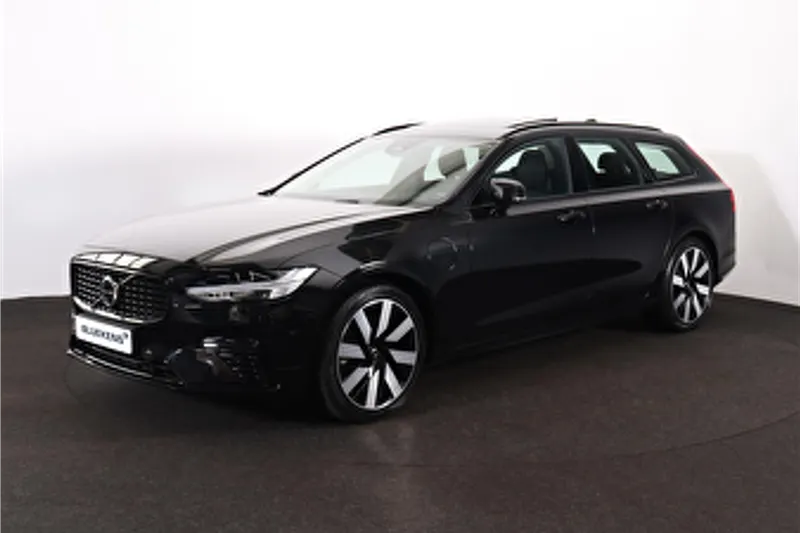 Volvo V90 (2024)