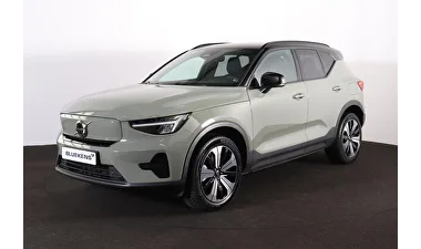 Volvo XC40 (2023) — foto 1