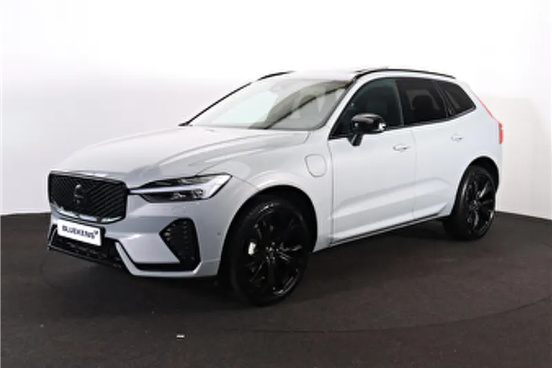 Volvo XC60 (2025)