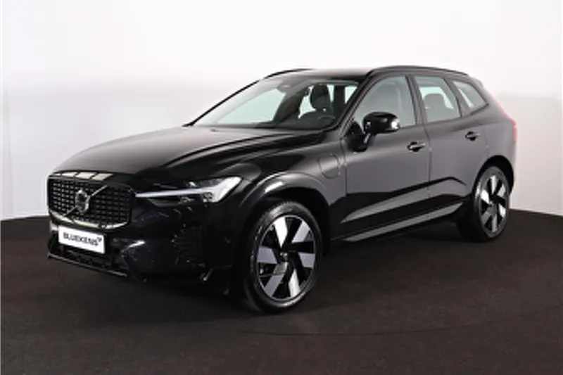 Volvo XC60 (2025)