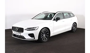 Volvo V60 (2025) — foto 1
