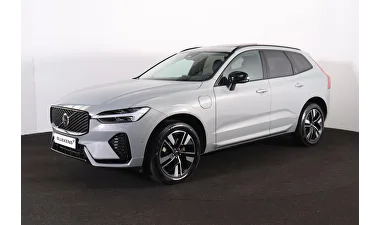 Volvo XC60 (2025) — foto 1