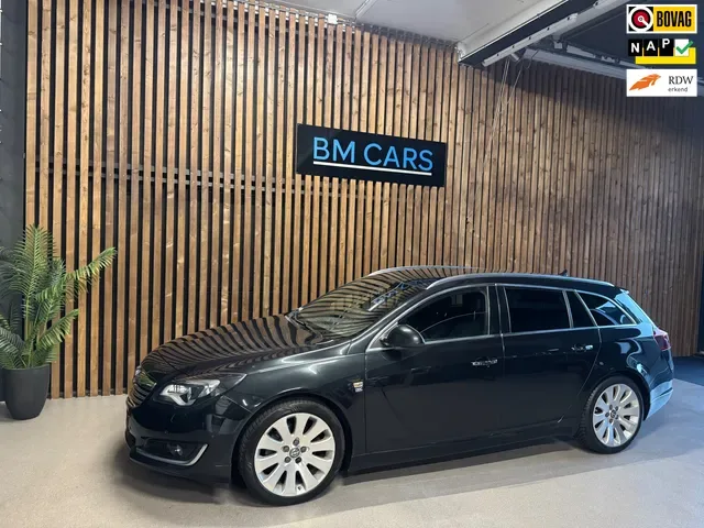 Opel Insignia (2013) — foto 1