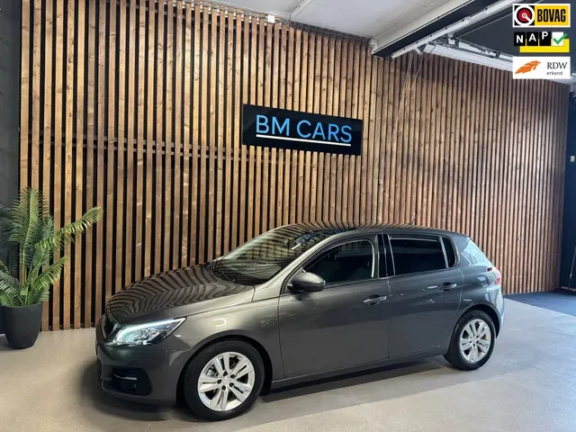 Peugeot 308 (2018) — foto 1