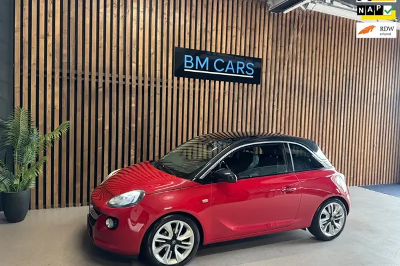 Opel Adam (2013)